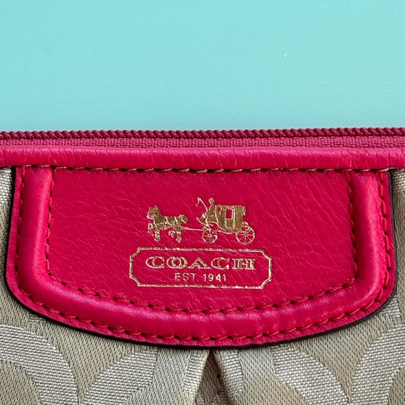 NWOT Coach Wristlet Tan Fabric Signature C Pattern with red leather trim & strap - Picture 11 of 11